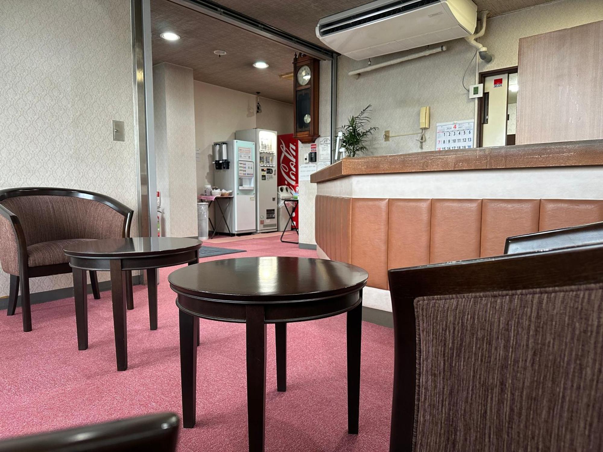 Business Hotel Ishimura Mibu Exteriör bild